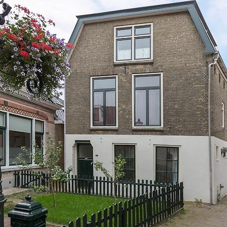 Knus Vertoeven In Een Historisch Pand In Grou. Exterior photo